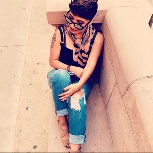 Meet your Posher, Vanessa